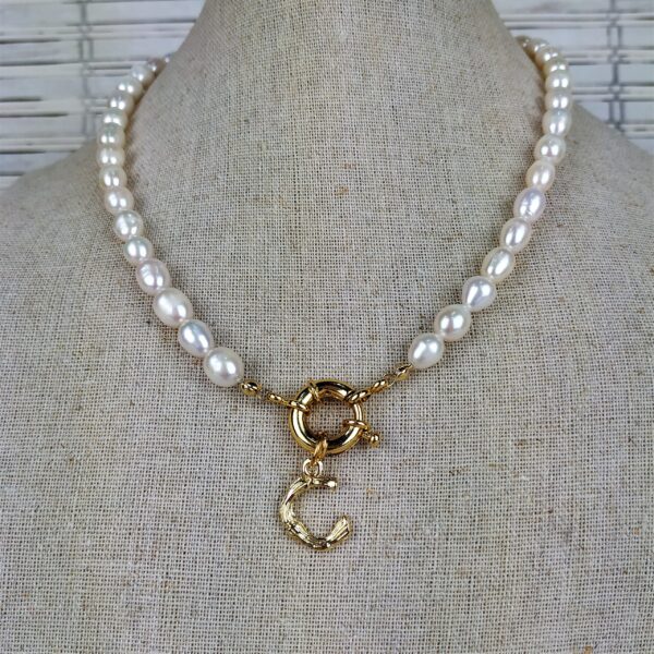 COLLAR PERLAS PERSONALIZADO LETRAS C