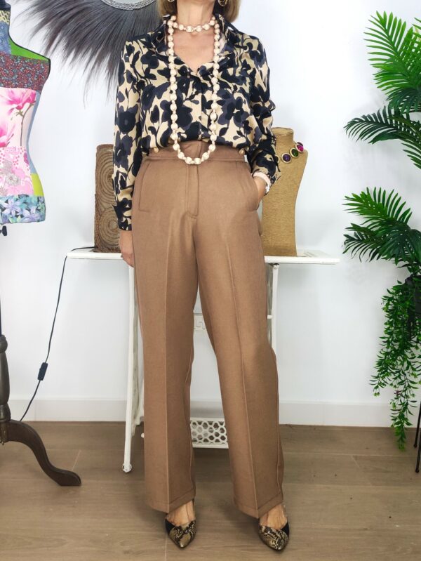 PANTALÓN ANCHO BOTÓN - Imagen 4