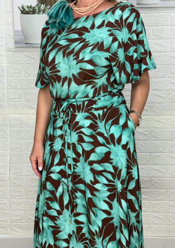 VESTIDO MIDI MANGAS CAPA - Imagen 3
